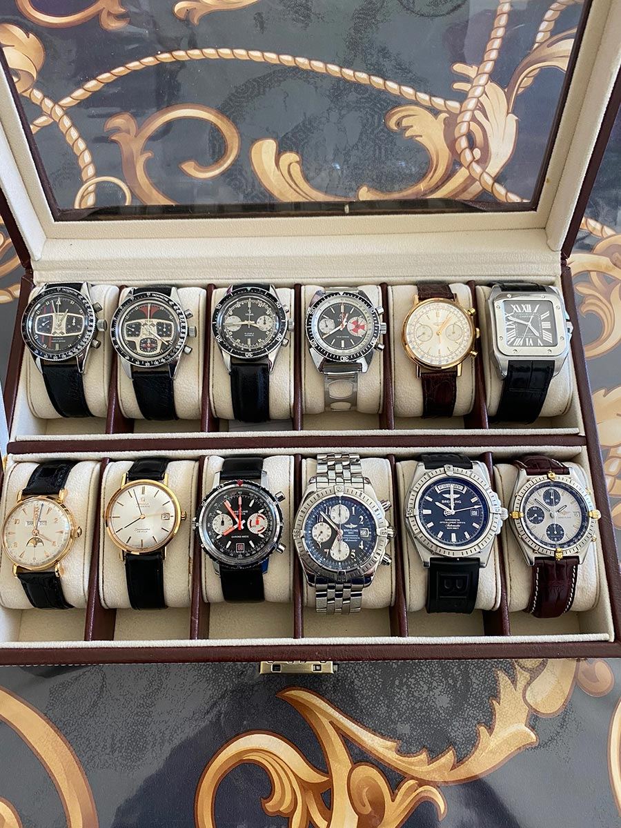 Coffret de montres-bracelets anciennes : chronographes et montres habillées